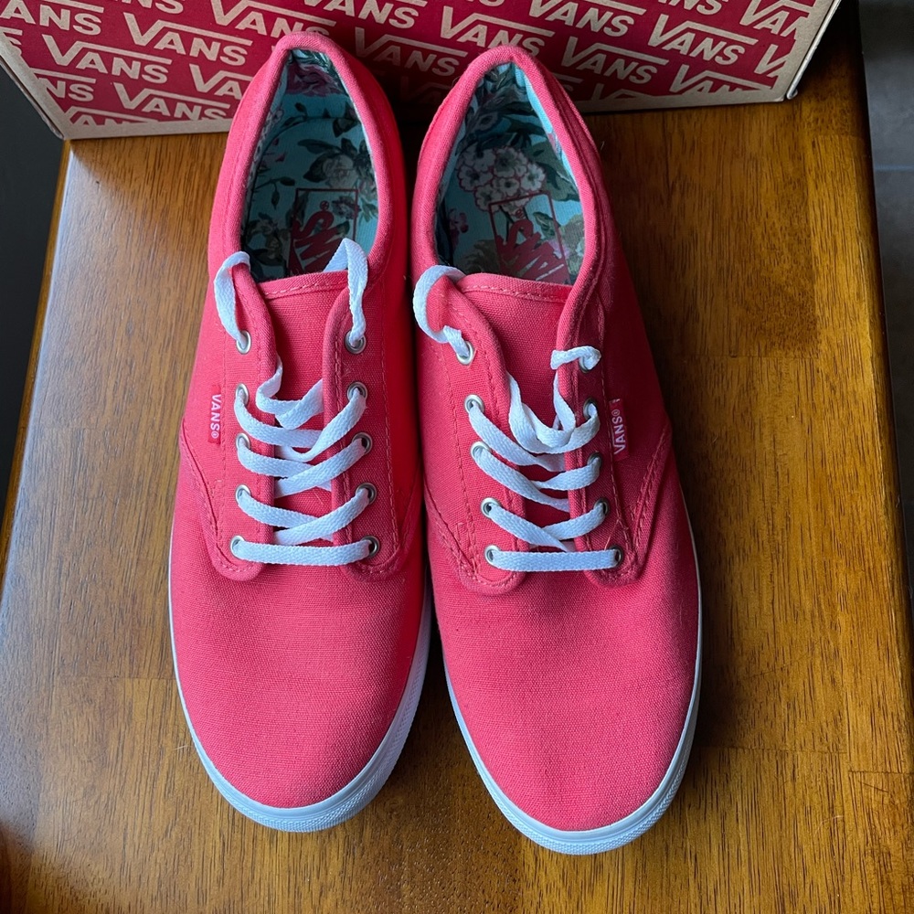 Vans Coral Atwood Low Tops 👟 - Picture 3 of 8